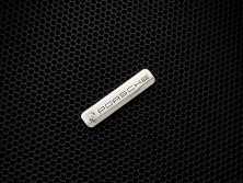 Фурнитура для автоковриков: логотип Porsche (XXL)